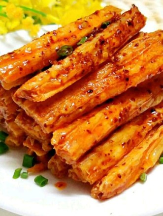 家里边怎么做辣条又好吃又干净,自己动手做辣条简单干净