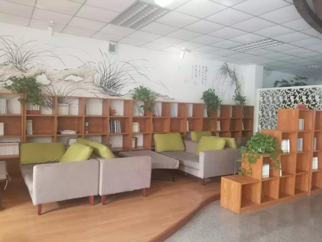 郑州金水硕爵中学,郑州九中初中部硕爵学校