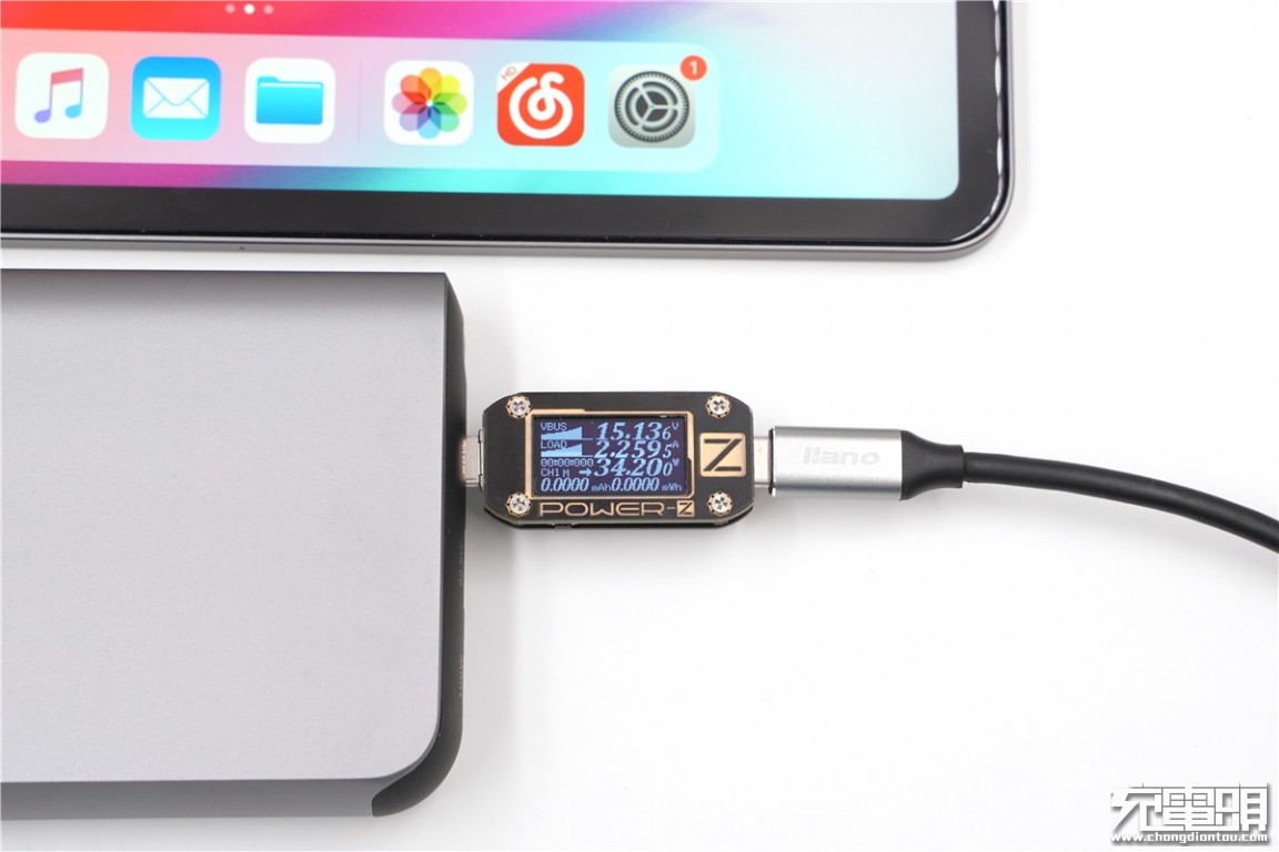 绿巨能充电器快充测评,绿巨能22.5瓦充电器