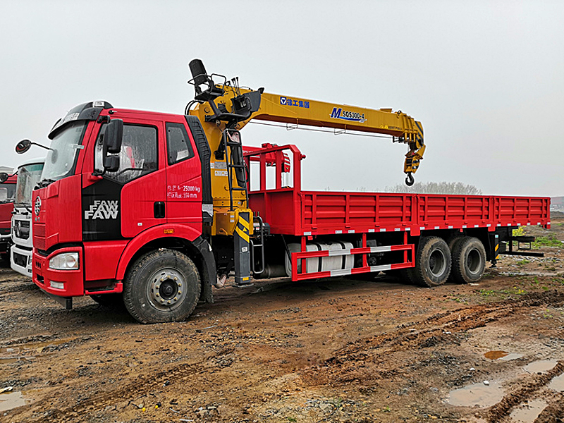 解放j6随车吊怎么选,一汽解放j6吊车