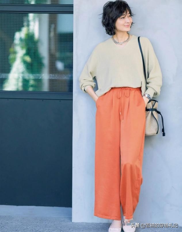 时尚又减龄又遮肚子穿搭,怎么穿既显高又不显小肚子