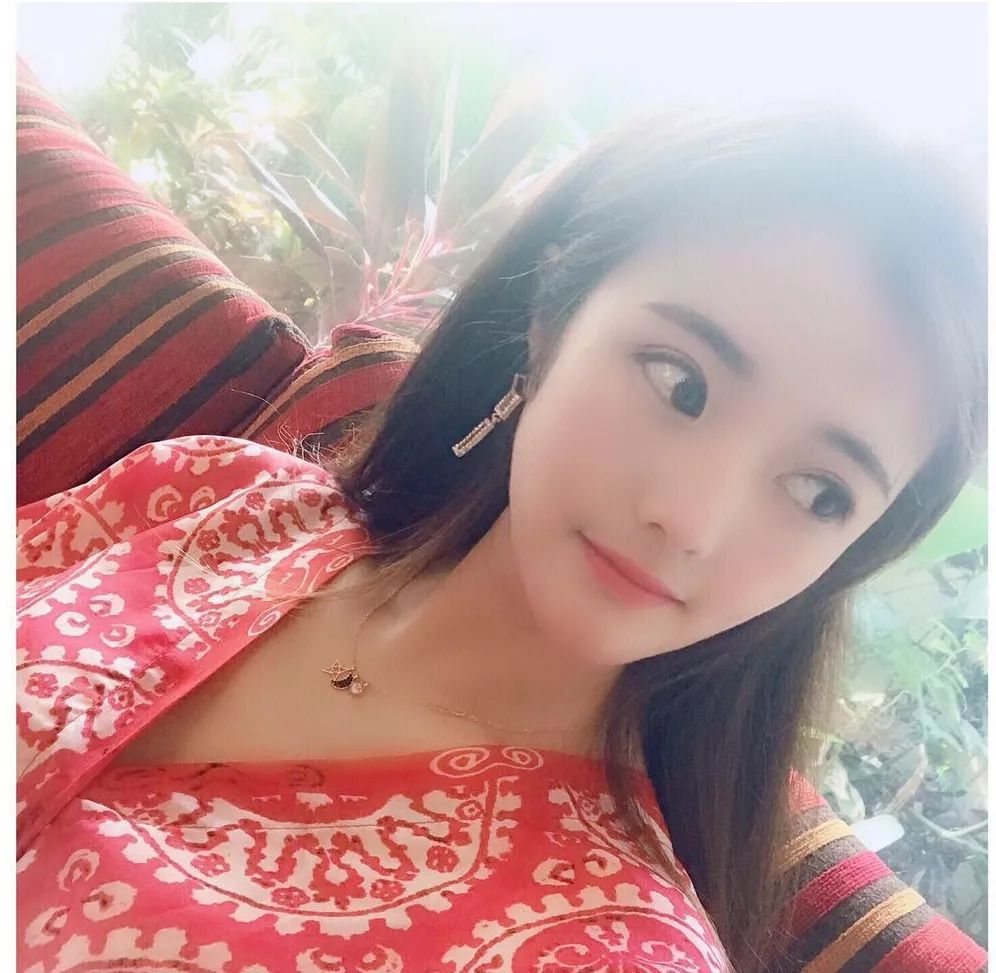 芳菲四月美如画,芳菲四月的季节