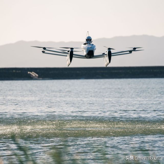 自由飞翔最轻的飞行器,世界上飞得最动感的飞机