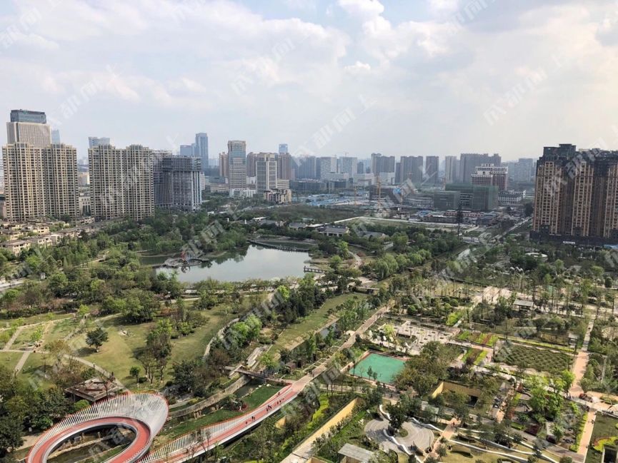 鍩庡崡榛勯噾宀佹湀,鍩庡崡鏂板尯榛勯噾