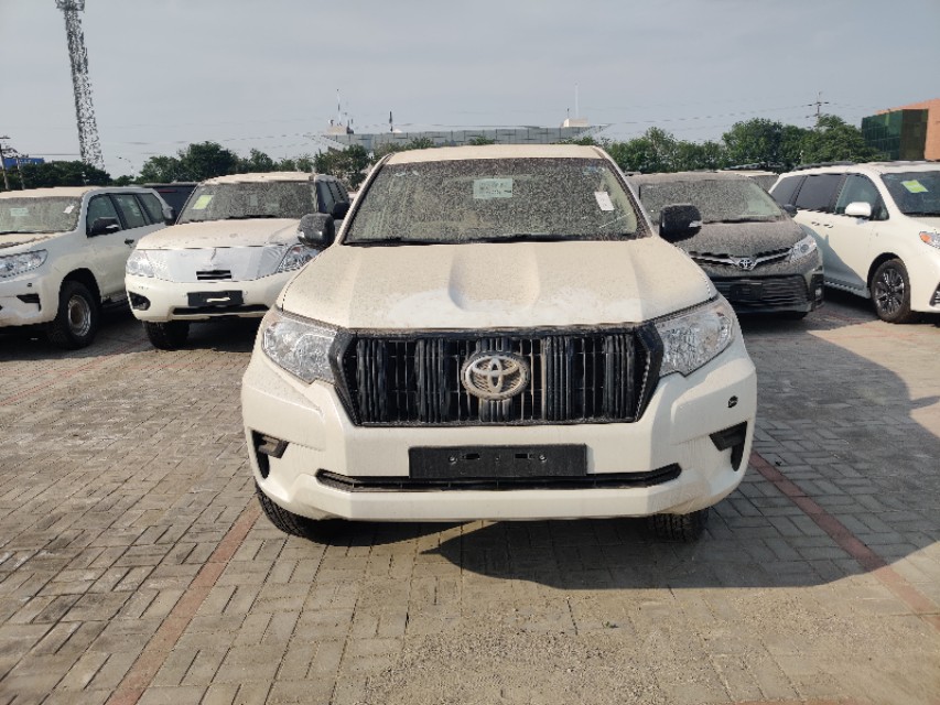 中东版霸道4000丐版多少钱,中东霸道2.7纯丐版多少钱