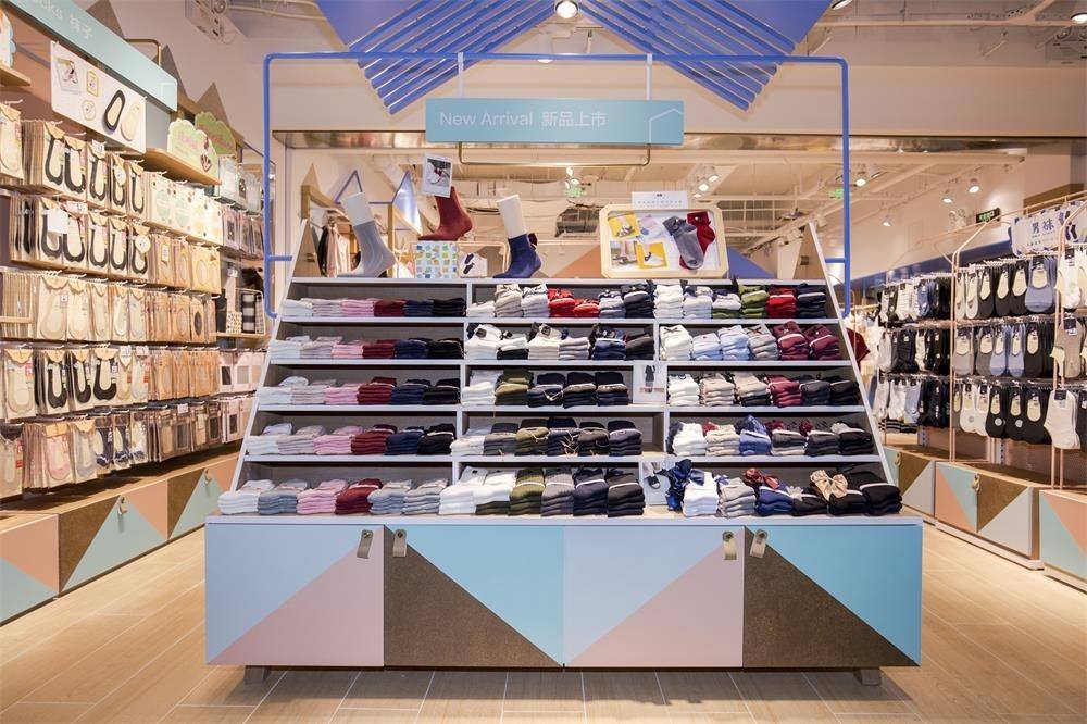 袜子加盟哪家性价比高,袜子加盟免费铺货