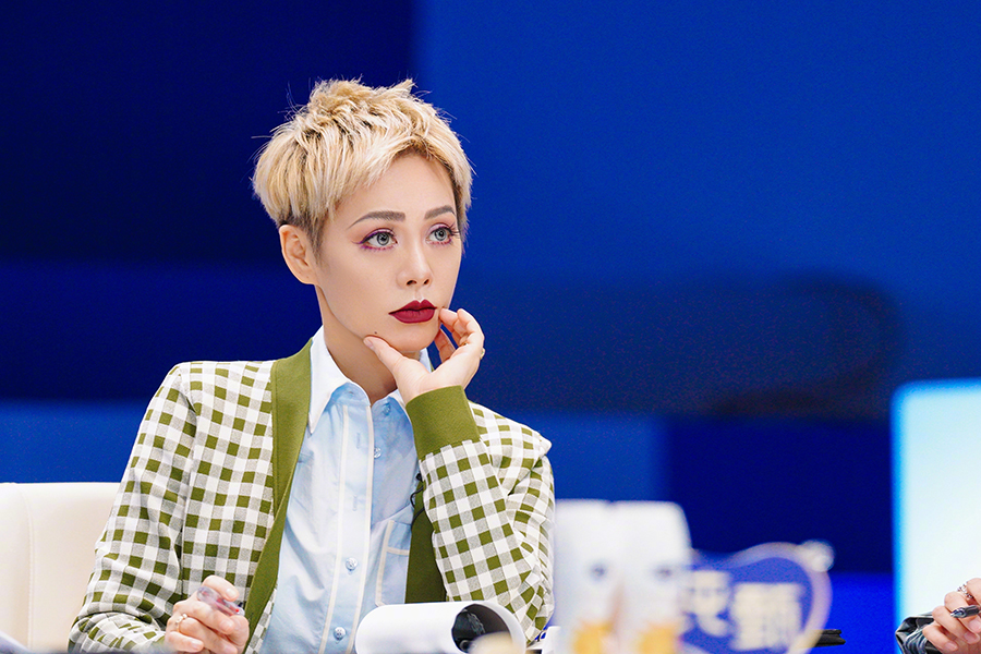 靠浪姐摆脱黑历史,靠浪姐翻红的9位