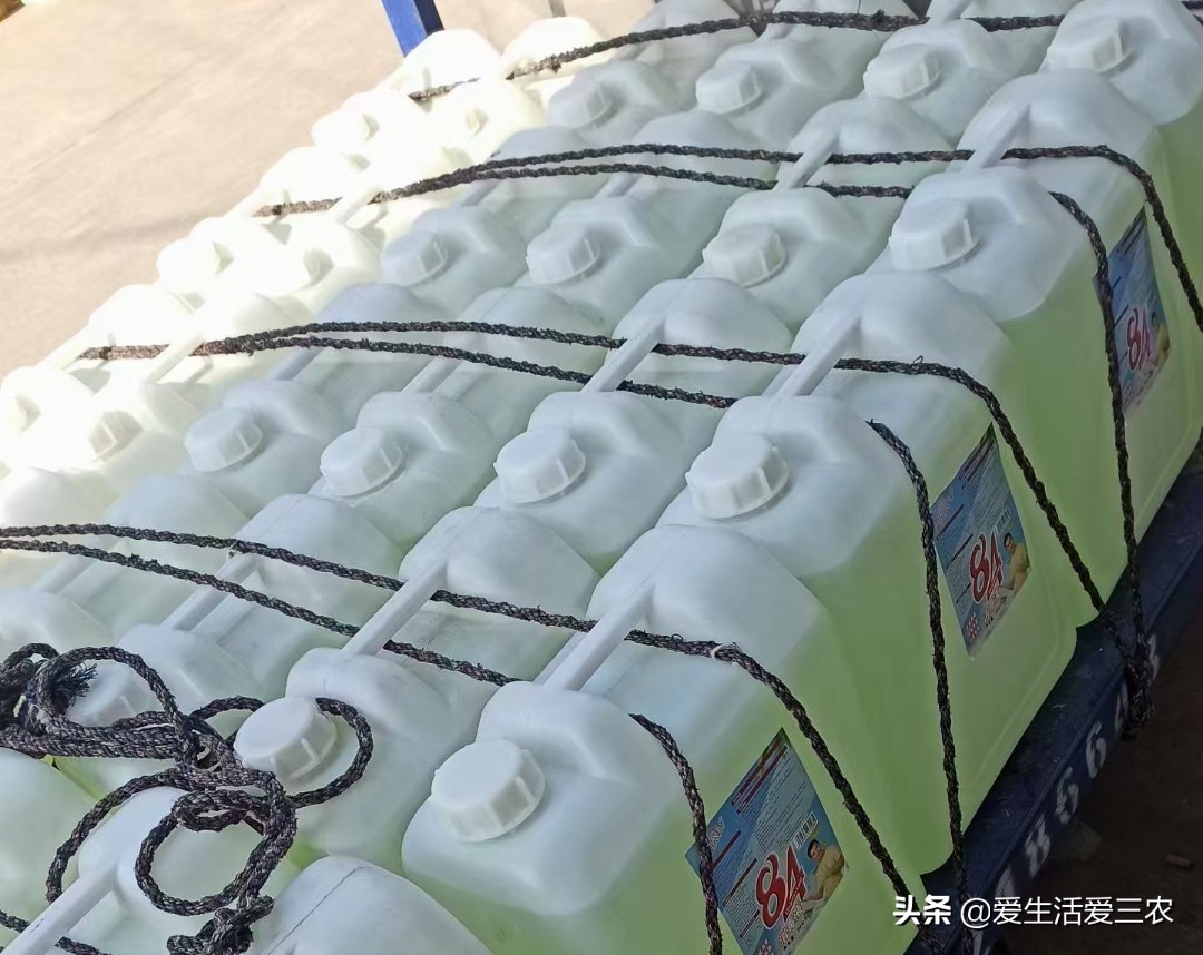 洗洁精办理小作坊利润多少,农村办个洗洁精加工厂有前途吗