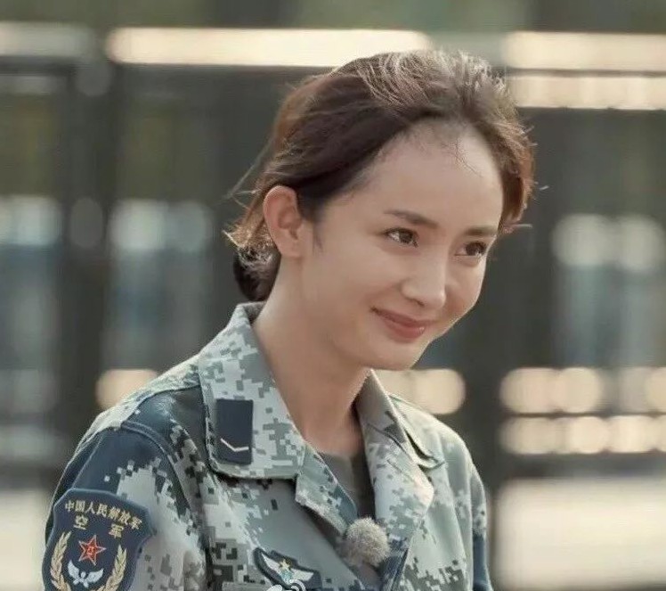 明星推荐的洗发水哪款最好用,明星同款洗发水又顺又香