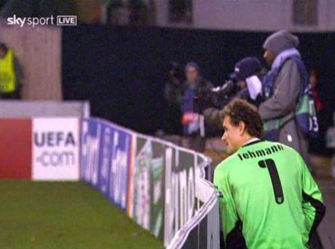 皮尔斯和哈登互造犯规,皮尔斯哈登打得比任何人都更出色