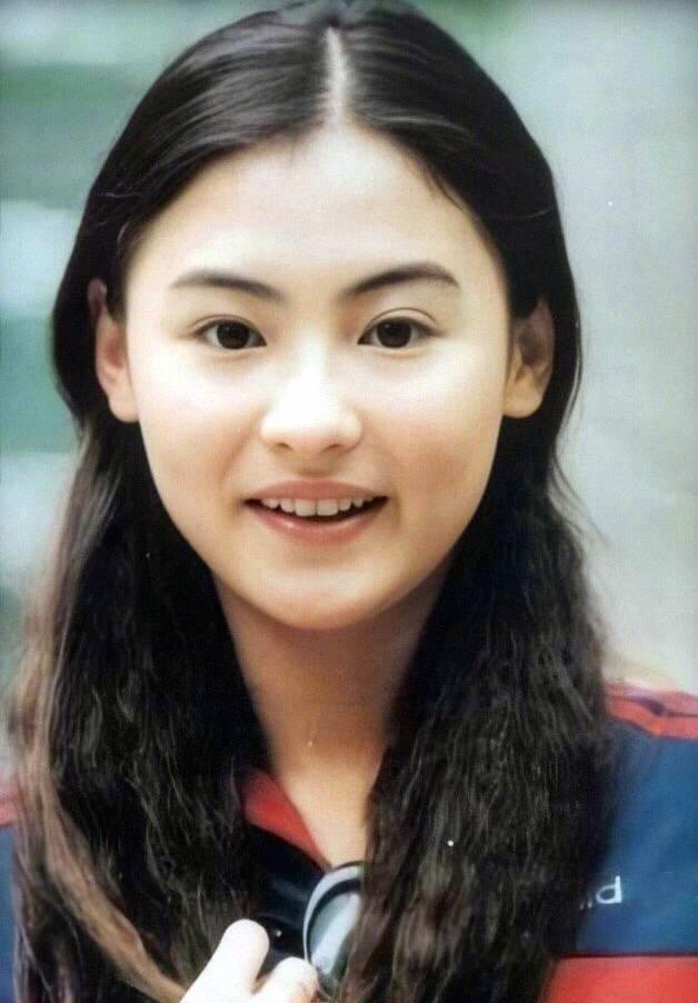 谢霆锋王菲张柏芝之间爱恨纠葛,谢霆锋张柏芝王菲三人感情纠葛