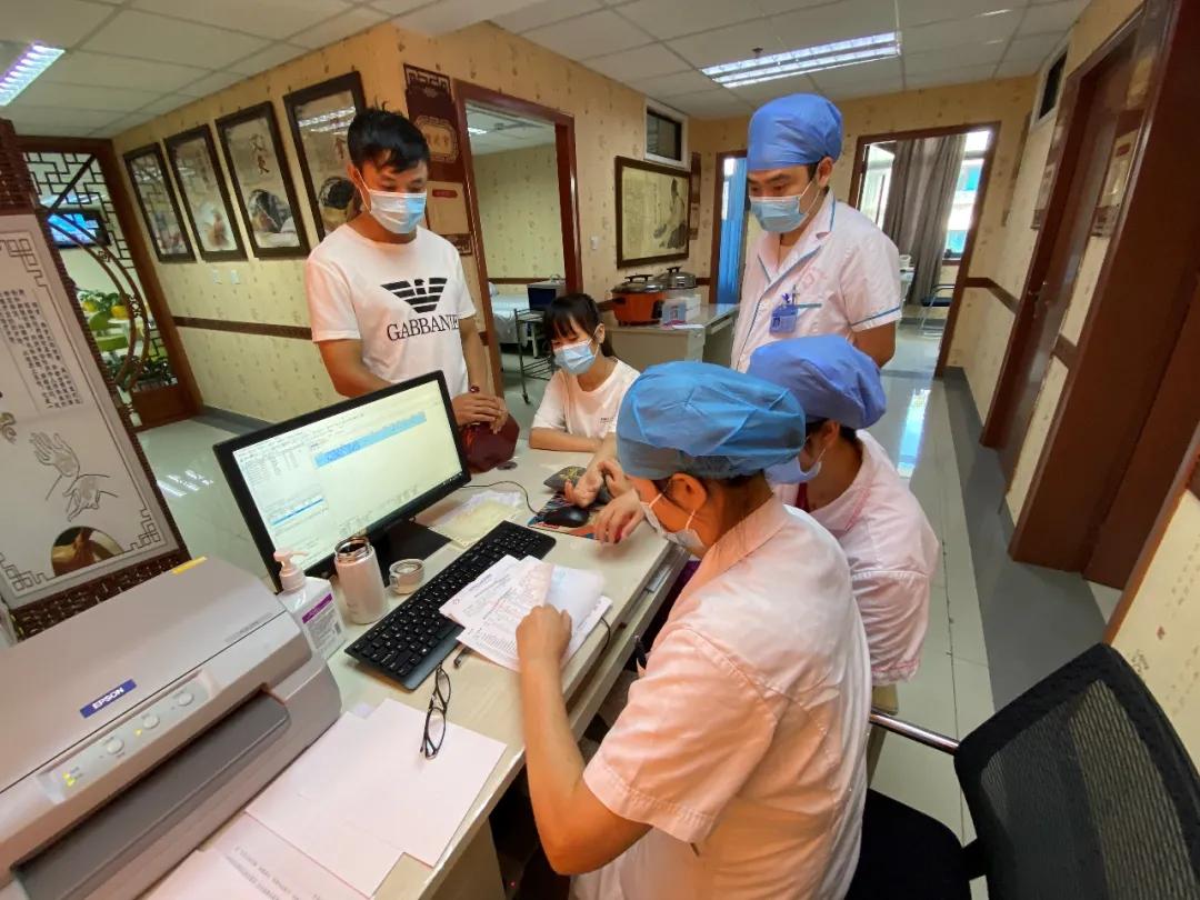 贵阳市南明区妇幼保健院解放路,贵阳妇幼保健院妇科专家