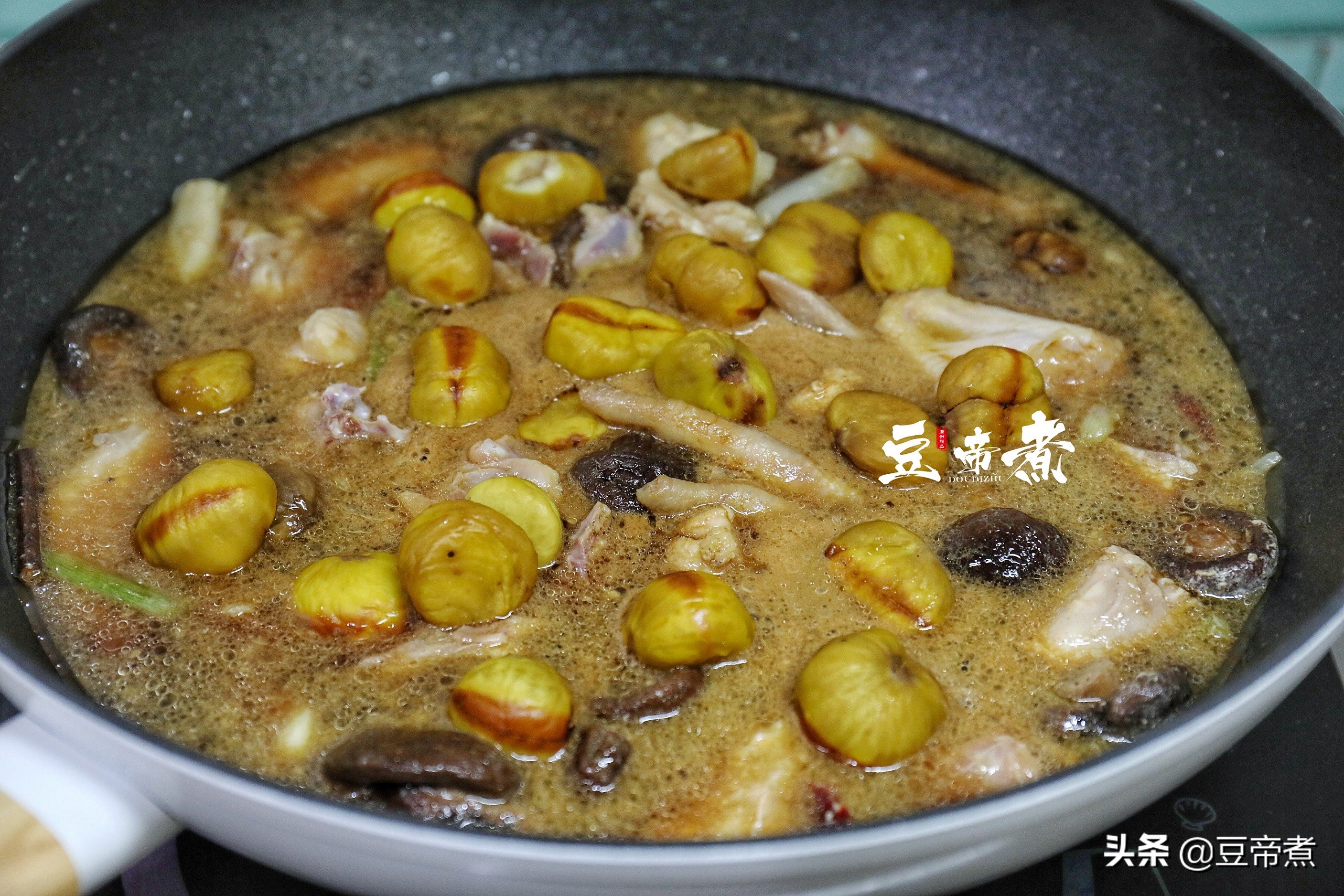 鸡肉香菇板栗汤的做法大全,洋葱板栗香菇鸡肉