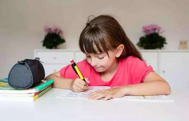 四年级上册豆荚里的五粒豆重点,豆荚里的五粒豆四年级上册预习