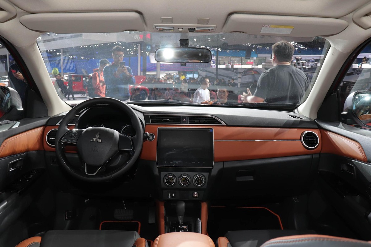 12万多能买三菱中配吗,三菱12万左右车型