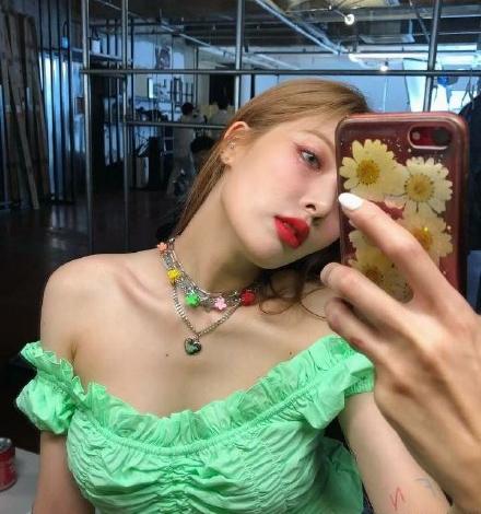 魏璎珞穿白色衣服,魏璎珞牛油果