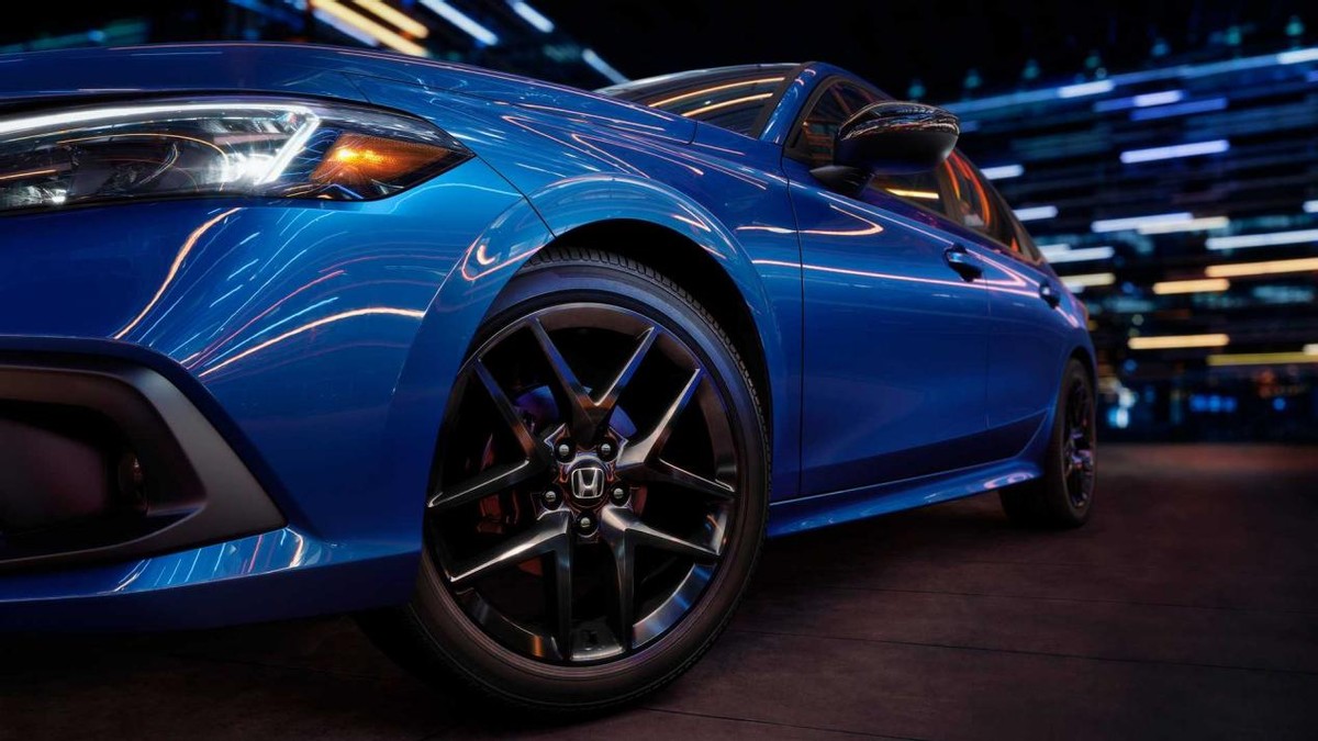 雅阁缩小版上市,十一代雅阁和十一代思域对比