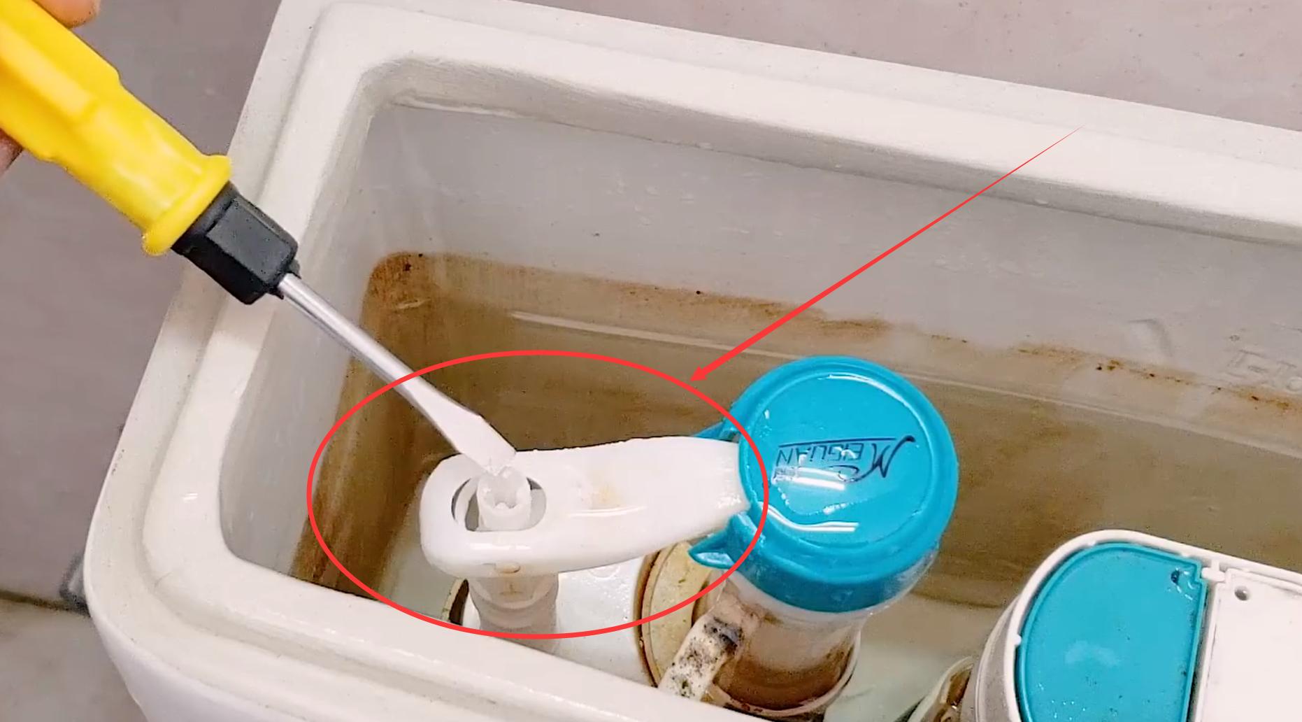 马桶一直冲水怎么修理,智能马桶冲不下去水打转