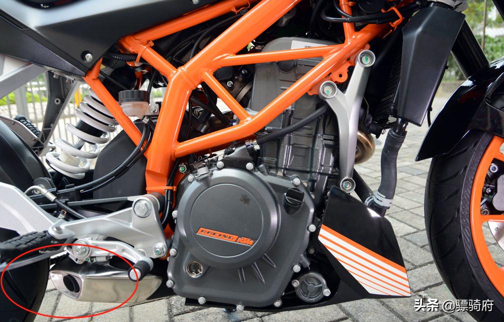 大贸和水车如何选择,杜卡迪959如何区分大贸和水车