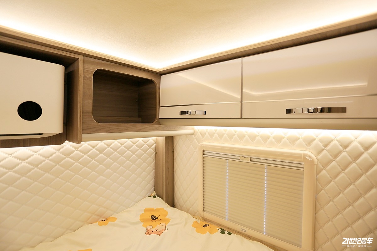 新飞轻卡h300房车价格是多少,新飞轻卡房车h300驾驶感受