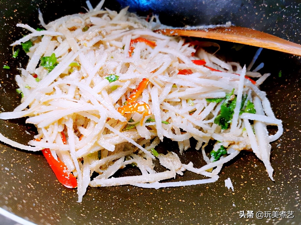 鱼籽嘎嘣脆,麻辣鱼籽藕片