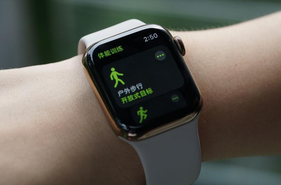 如何挑一款便宜排面高的智能手表 (同等价格选智能手表还是机械手表)