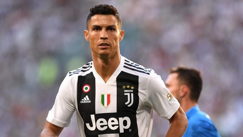 【2022年是个自由身大年,这“11”个人组队就能拿欧冠。】