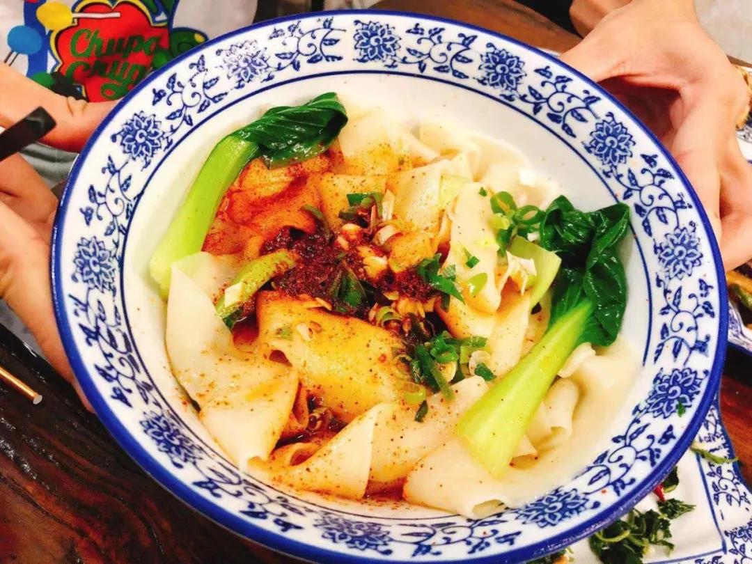 西安秦岭温泉度假山庄,西安桃花源休闲山庄