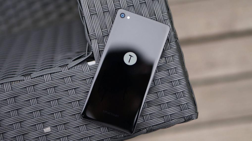 罗永浩的手下败将，摇身一变成为格力董明珠的接班人？