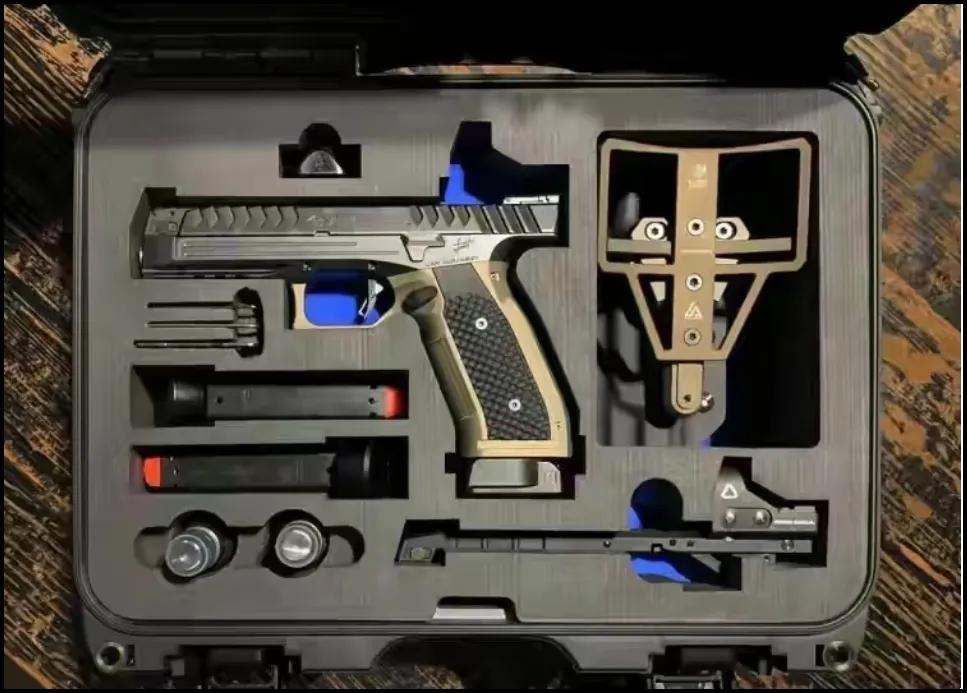 捷克斯洛伐克cz83手枪,捷克斯洛伐克造武器