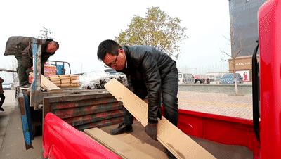 开云电皮卡2019款体验如何？三位体验官这样说……