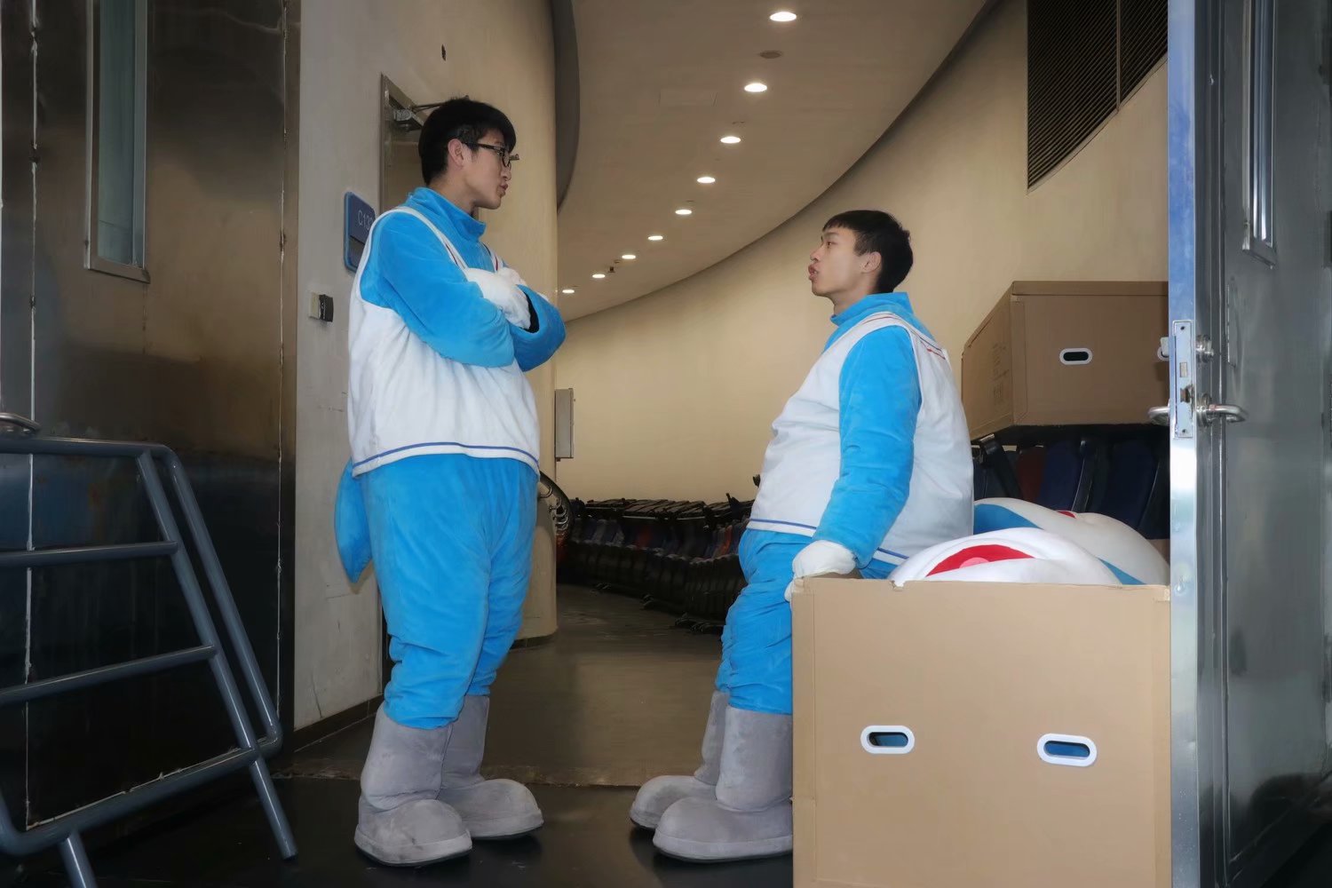 军运会志愿者感动瞬间,军运会感谢志愿者