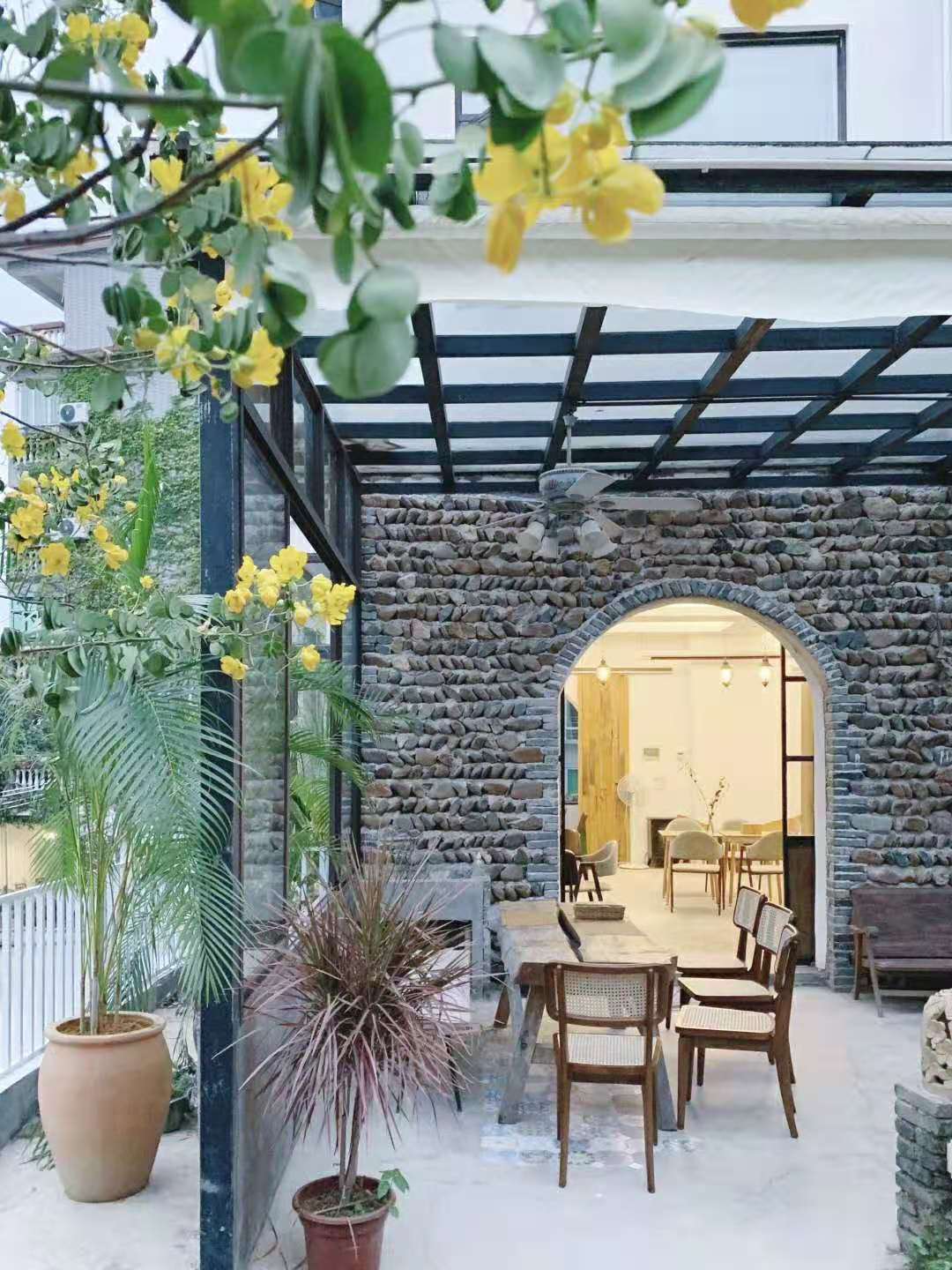 韶关丹霞山下绝美民宿,丹霞山邂逅阳光江畔度假民宿