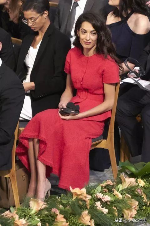 不好了,Zara都出口红了!钱包君已经准备好了~小郑周报