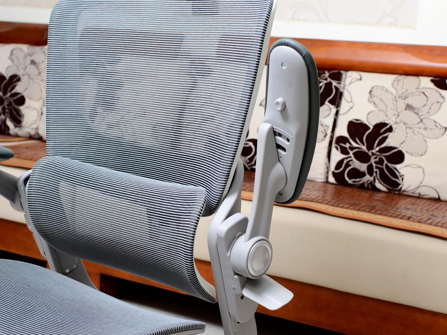 网易严选人体工学椅腰靠磨损,网易严选人体工学椅3d腰靠版