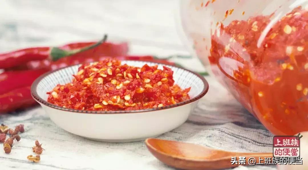 怎样炒辣椒面香,辣椒碎怎么炒又香又辣