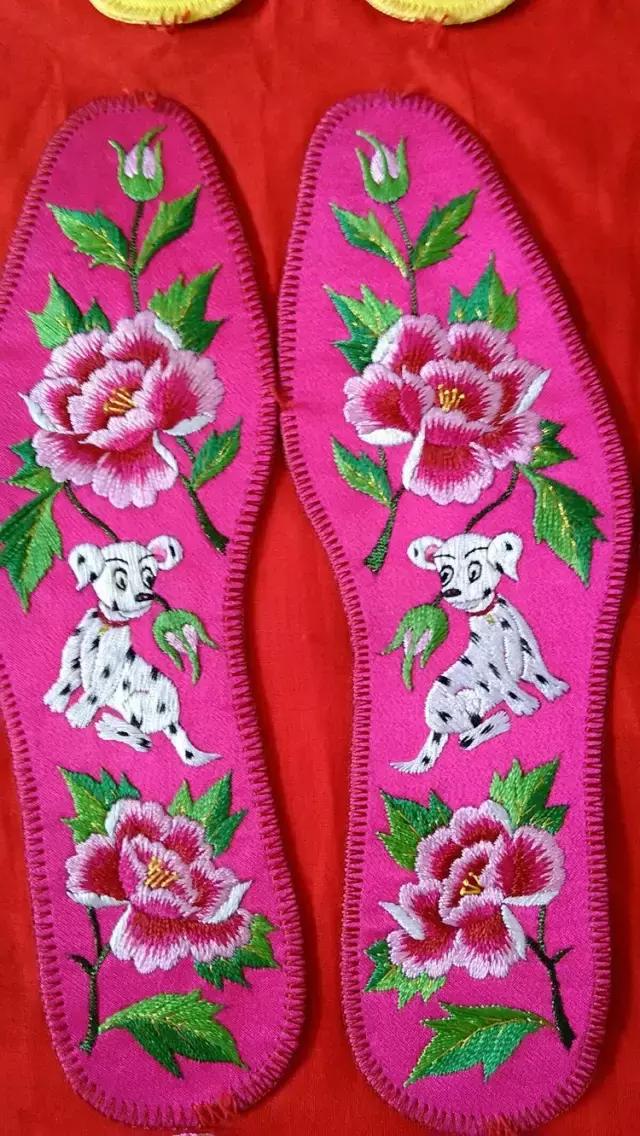 纯手工鞋垫又好学又简单又好看,简单的一针一线纯手工的鞋垫