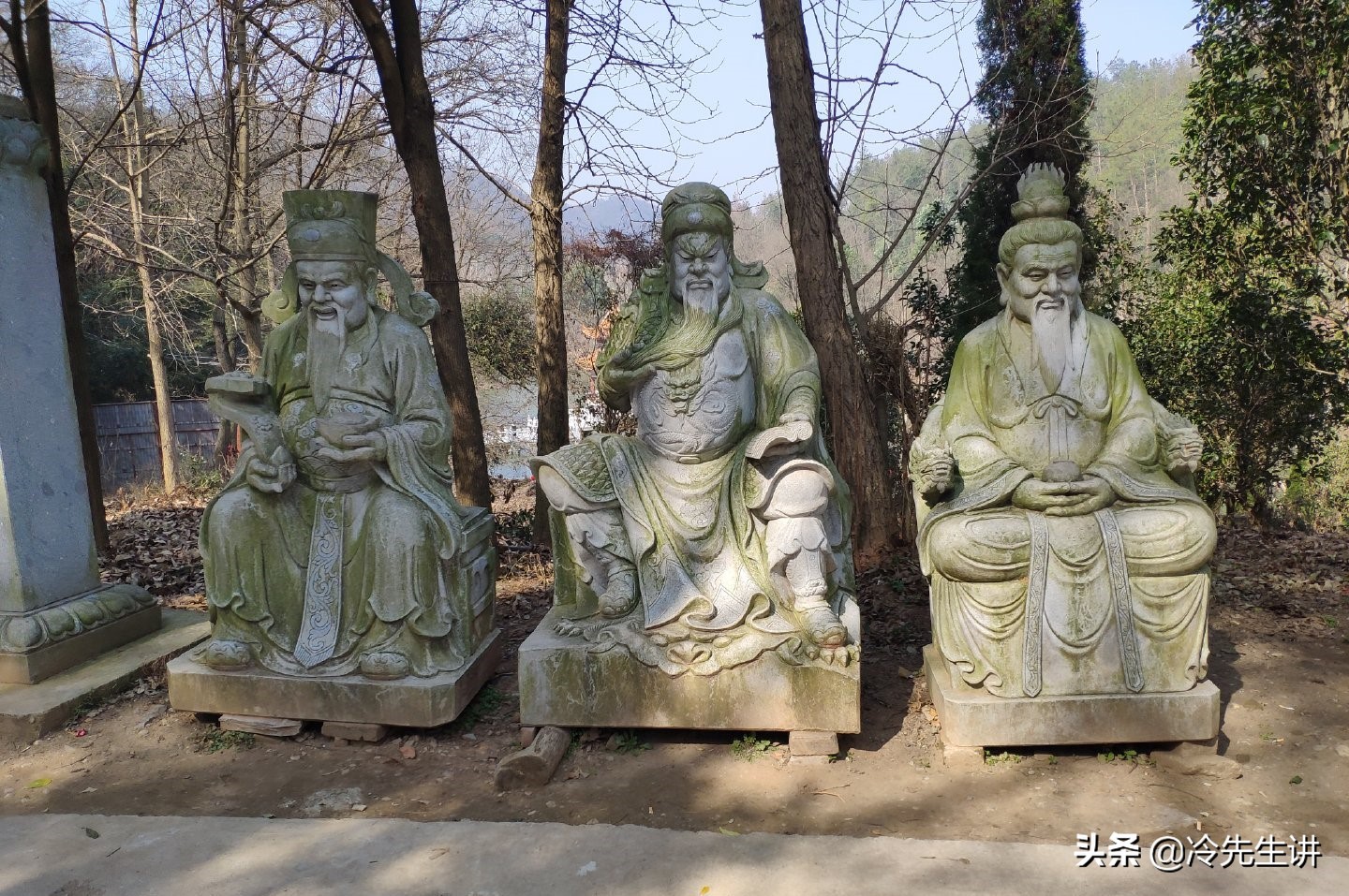 文武财神爷可以上下摆放吗,财神爷化形