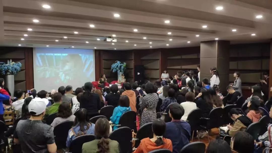 李铁带领武汉卓尔能否阻击上港,卓尔李铁进入武汉了吗