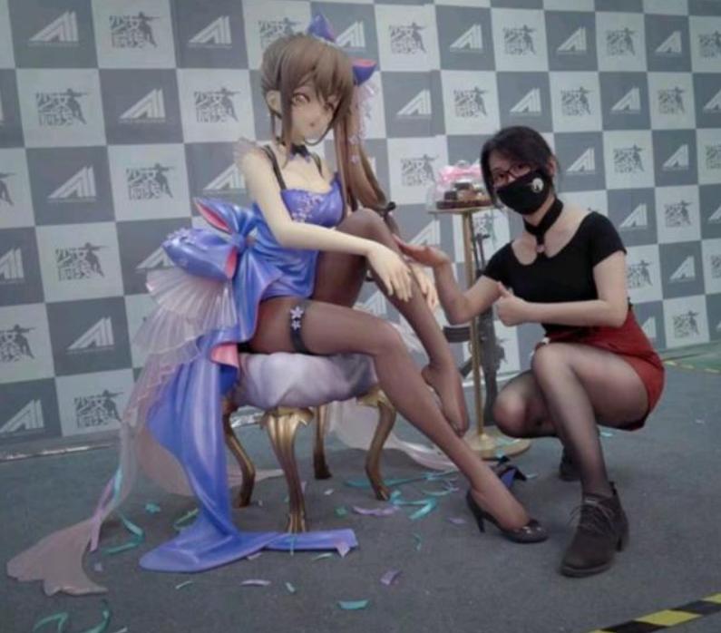 手办为什么那么贵可以摆各种姿势,哪些手办价格低又超好玩呢