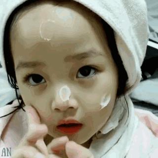 朋友送小孩的旧衣服能要吗,亲戚给的二手孩子衣服