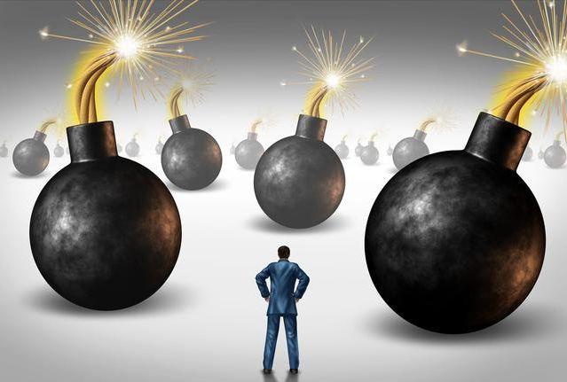 股票退市对谁损失最大,股票退市谁亏最多