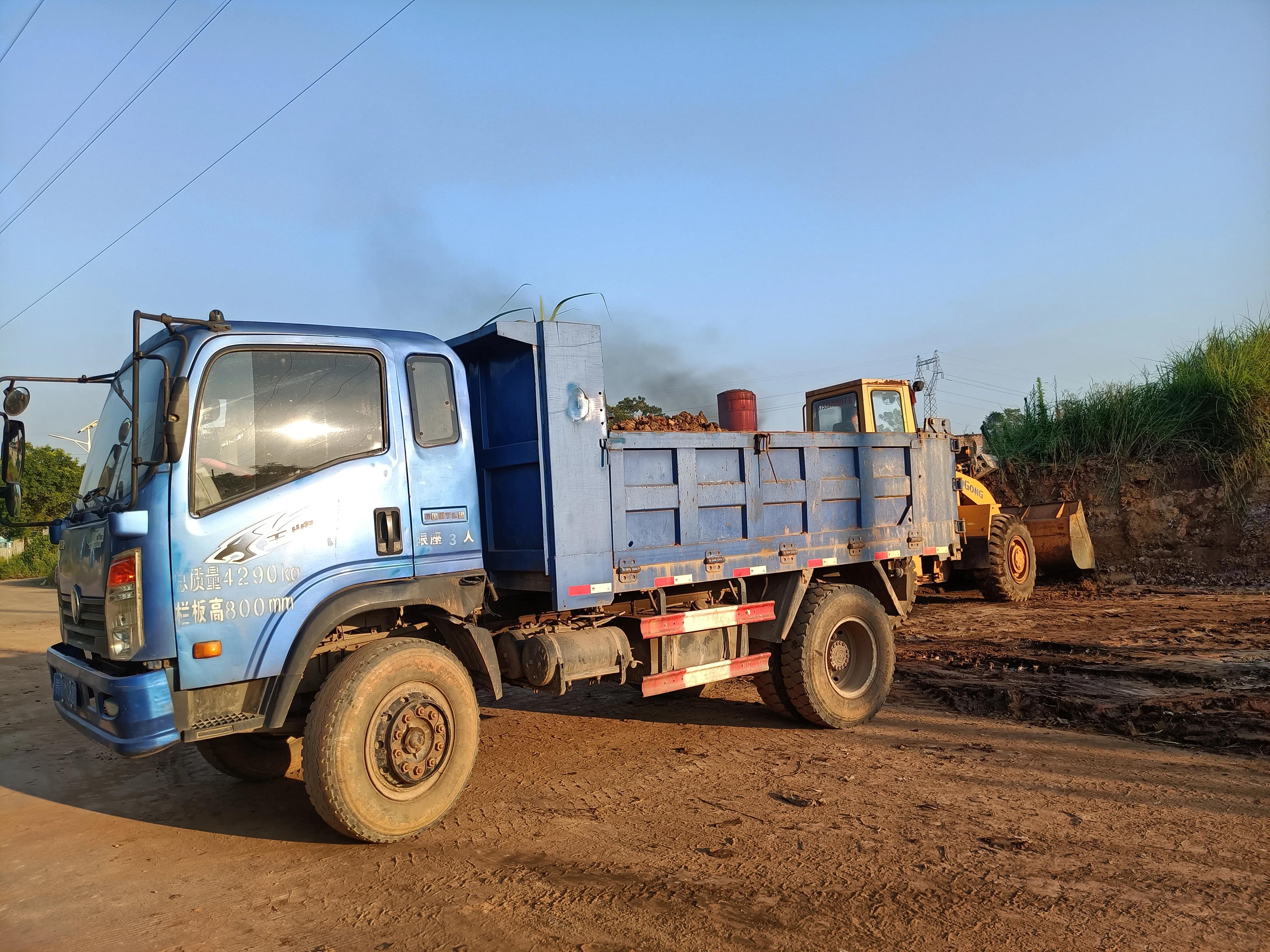 出售自卸车视频,出售自卸车货箱