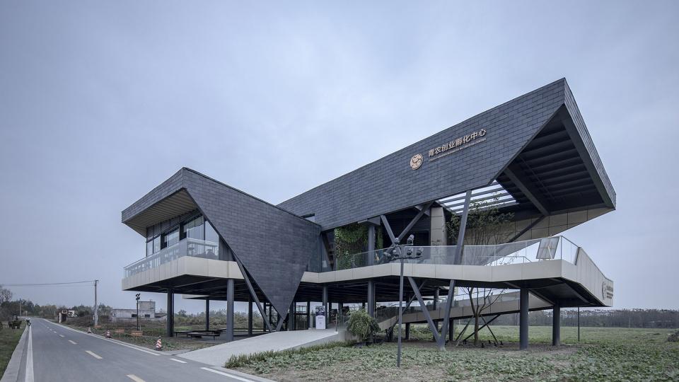 菜吧吧,有趣的乡村建筑