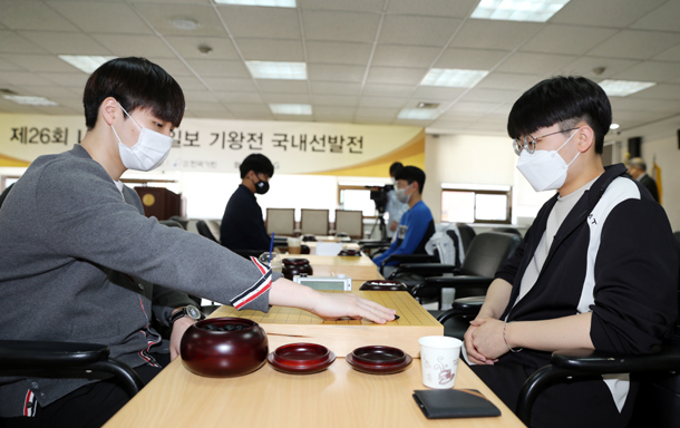 lg杯16强战韩国棋手,第28届lg杯最新赛况