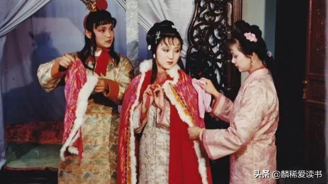 麟稀读红楼：女朋友爱哭爱闹爱生气？贾宝玉给出教科书级别的示范