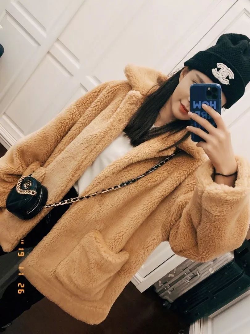 今年女明星穿的是什么衣服,今年女明星流行衣服