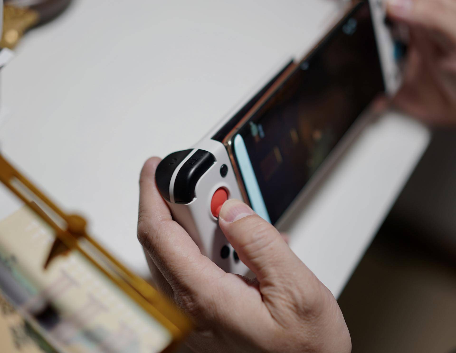 小鸡x2手柄和switch买哪个,盖世小鸡t4pro手柄怎么连接switch