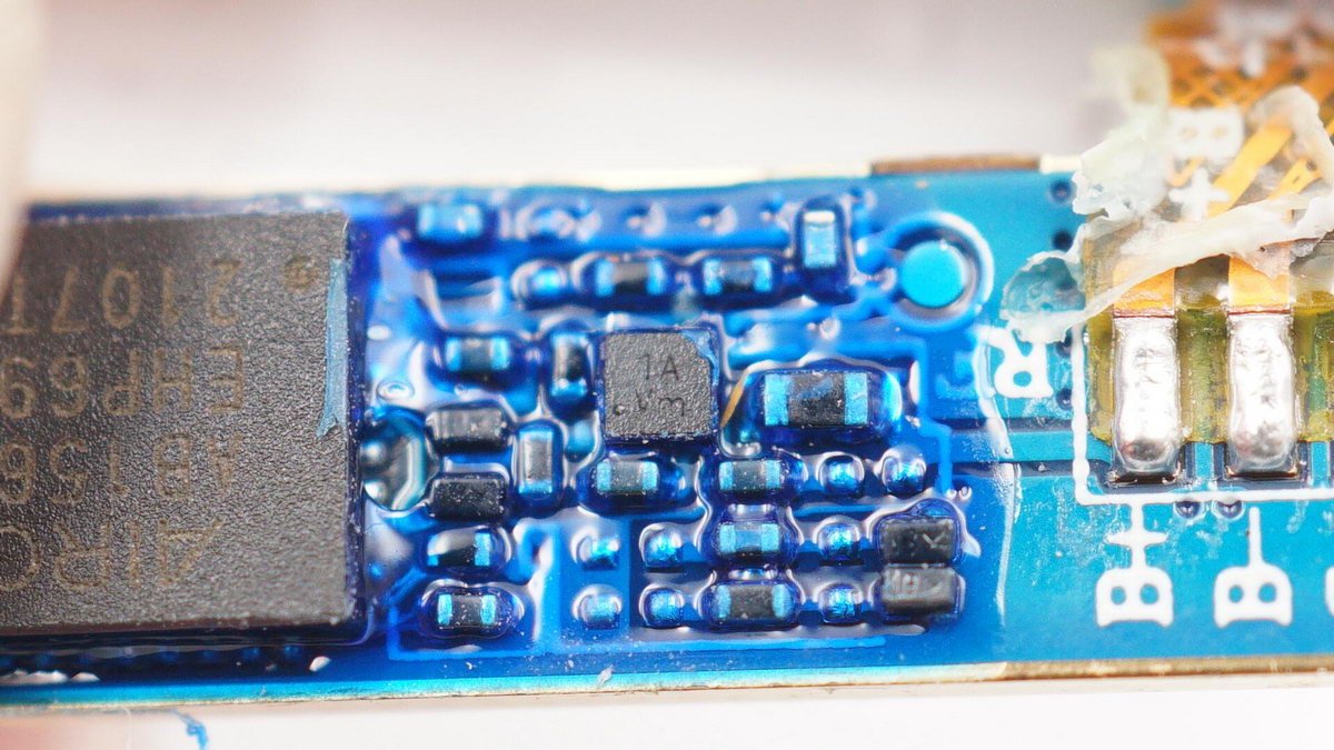 拆解报告：OPPOEncoAir真无线蓝牙耳机