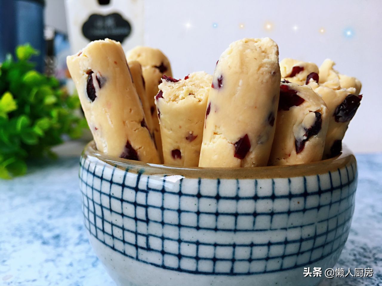 宝宝喝不完的奶粉能做什么好吃的,以前的奶粉不吃怎么转新奶粉